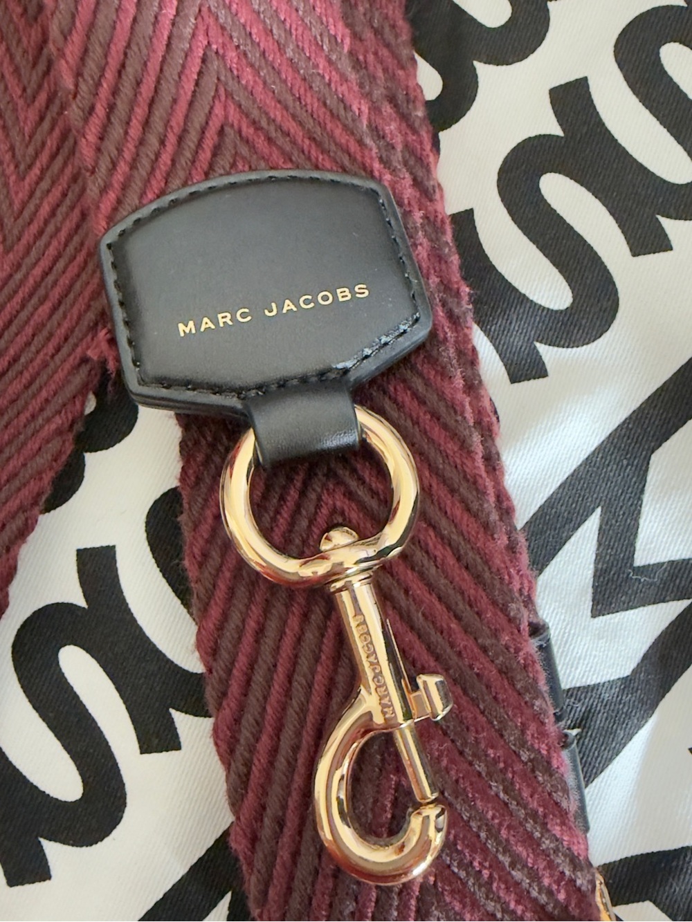 Marc Jacobs Black Tote Bag Small with Maroon Strap - Picture 6 of 6